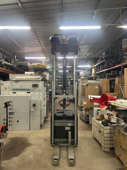 Stacker Elétrico STILL EXV 20 com Balança