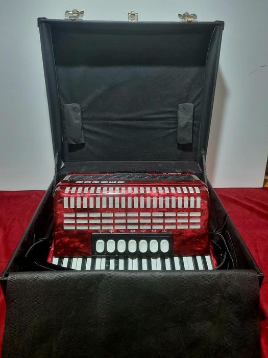 Hohner Student 72 basy