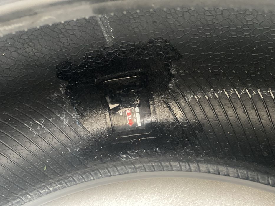 Продам комплект літньої гуми резини шини Continental 225 55 17 R17