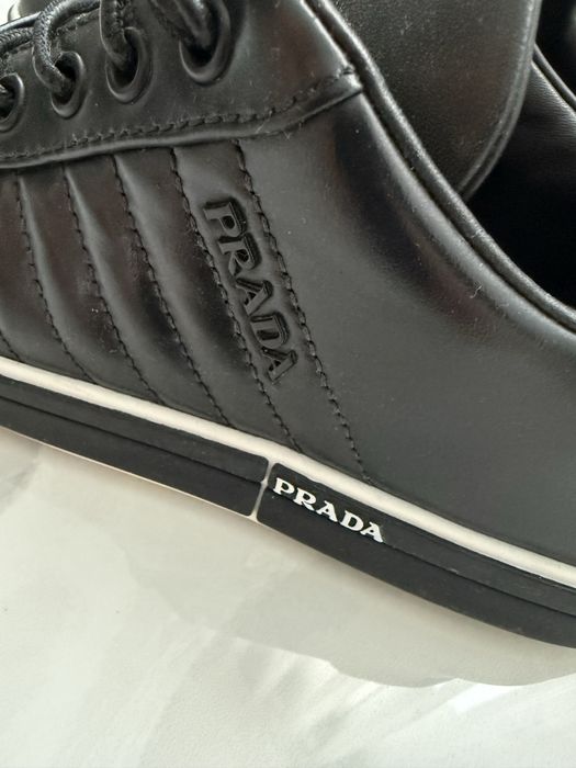 Кроссовки Prada