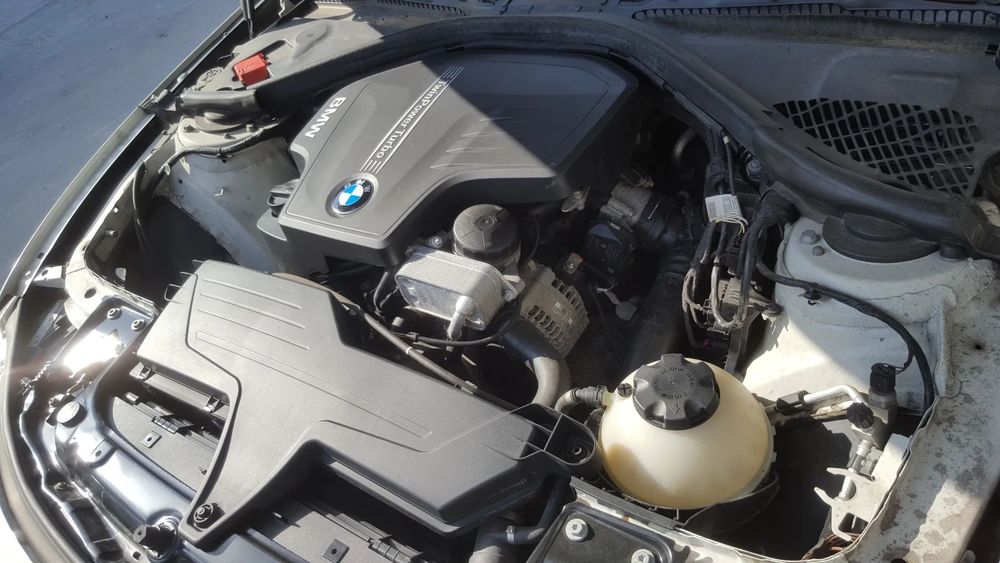 Silnik jeszcze w aucie do odpalenia 2.8i  n20 n20b20 n26b20 bmw f30 f31 f32 f36 f33 f10 f25 f26