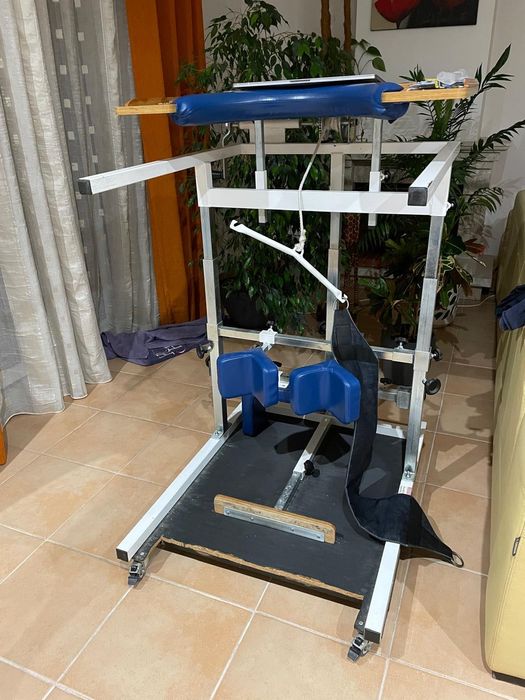 Standing Frame para adulto – Paraplégico