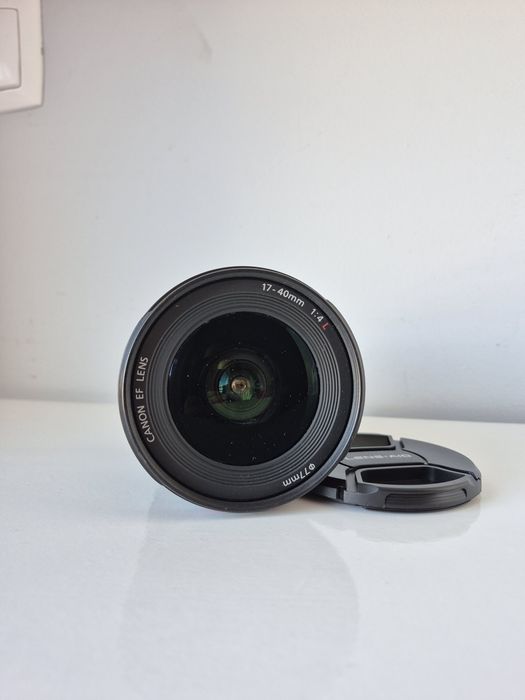 Lente Canon 17mm - 40mm com USM
