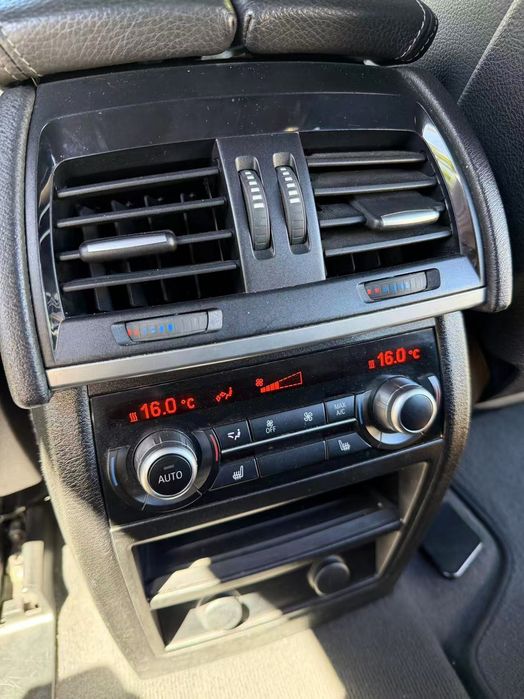 Bmw X5 impecável full extra, volante desportivo  7 lugares foto 4