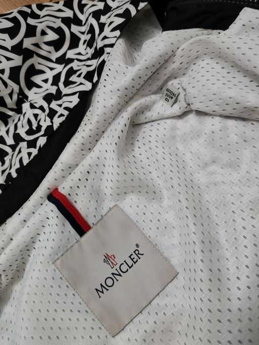 Kurtka moncler oryginalna 140