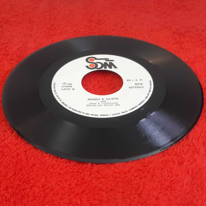 Disco Vinil Single Romeu e Julieta - Quando o Coração Chora / Ina