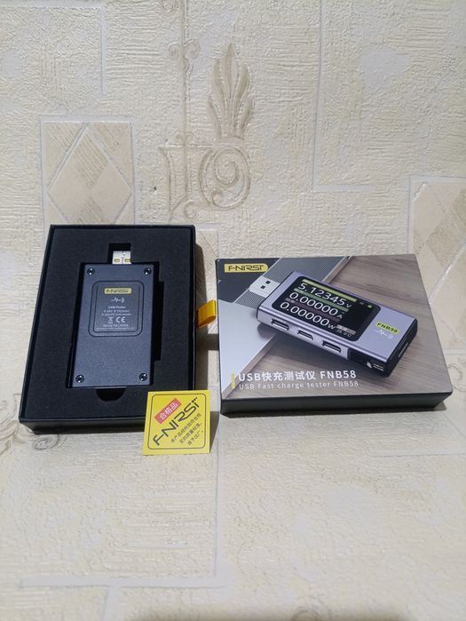 Лучший USB-тестер - FNIRSI FNB58