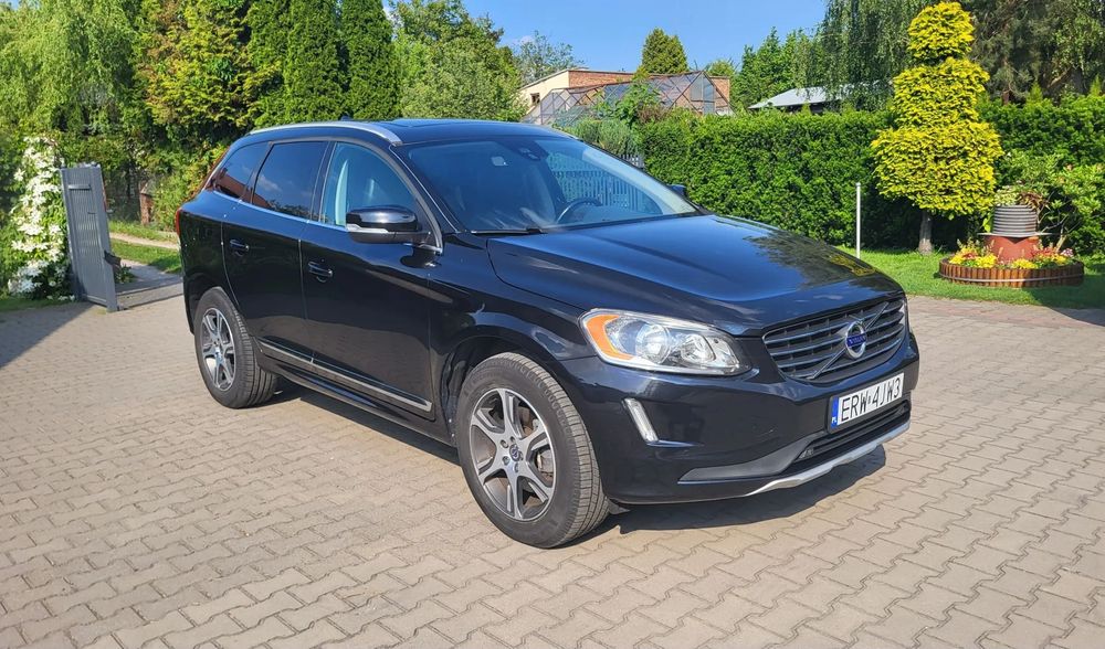 Volvo XC 60 3.0 T6 304KM LPG