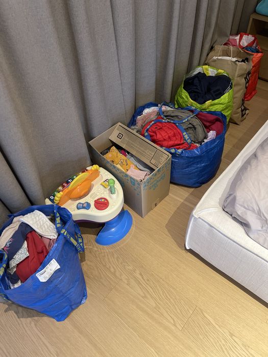 Wyprawka dla dziewczynki, wozek , krzeslko do karmienia , zabawki