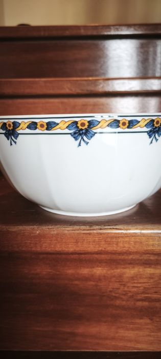 Serviço de jantar, café e chá Vista Alegre " Sonata "