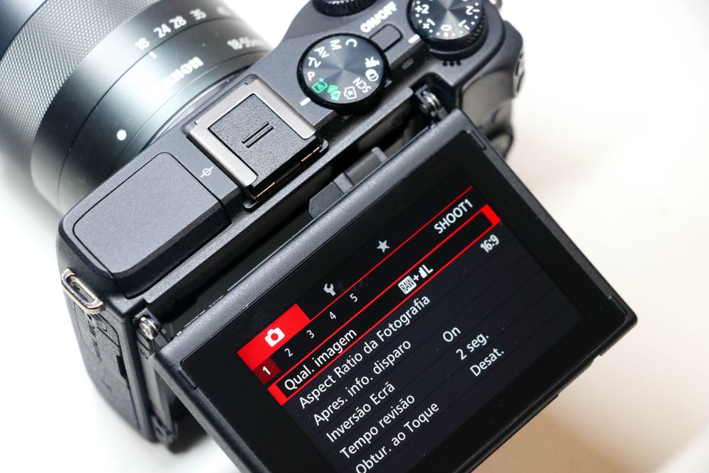 Canon EOS M3 +  18-55 IS STM