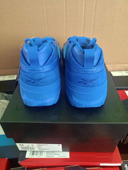 Reebok niebieskie CardiB