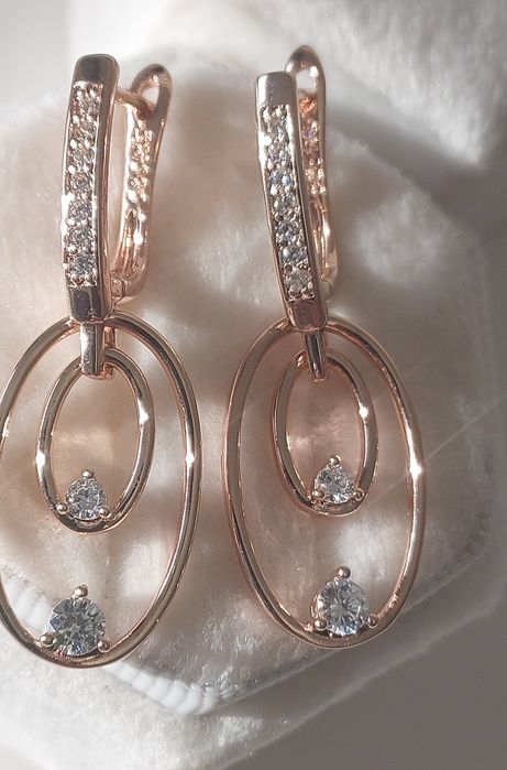 Kolczyki owalne i podłużne Różowe złoto 585