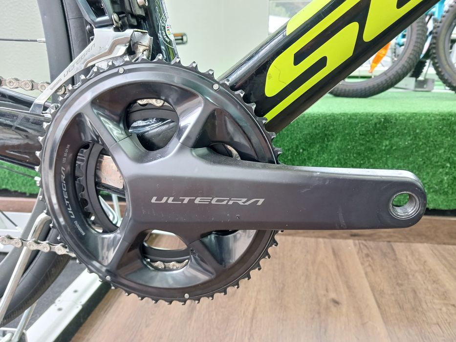 Bicicleta Scott Foil 20 com Full Ultegra  de 11V