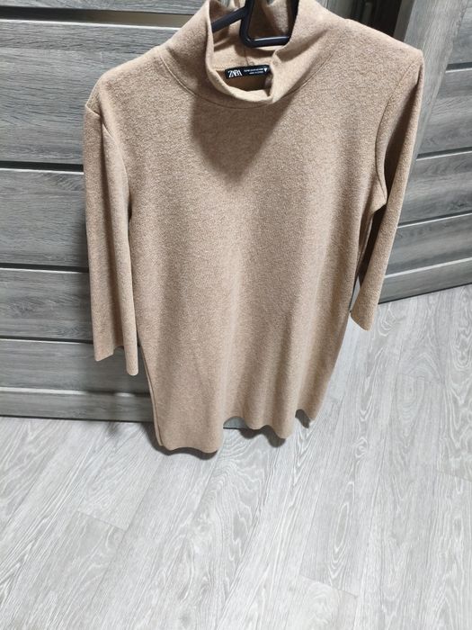 Платье фірмове від Zara розмір 46-48 виглядає гарно.Ціна 280