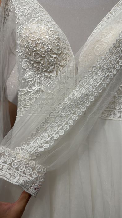 Весільна сукня брендова