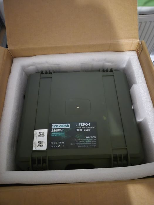 Akumulator LiFePo4 200ah walizkowy - NOWY