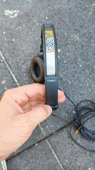 Headphones AKG K518DJ