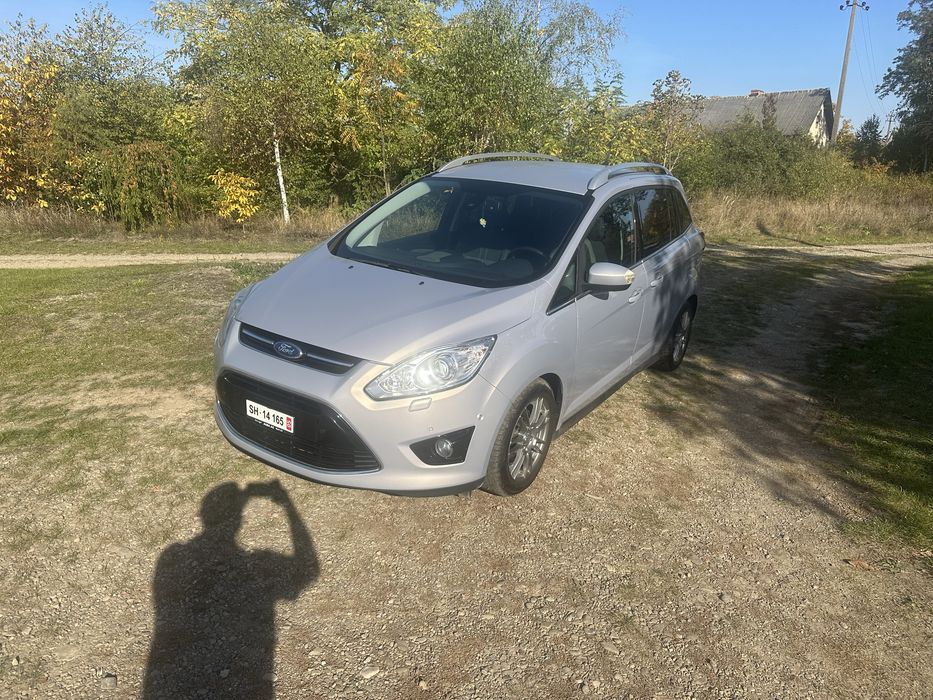 Продам авто Форд Фокус С - MAX  2011 р 1.6 бензин в гарному стані