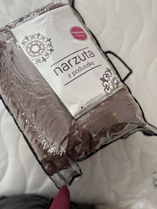 Narzuta  na łóżko 220x240 cm