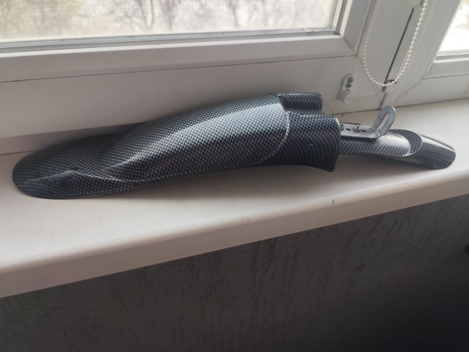Карбоновое крыло на велосипед