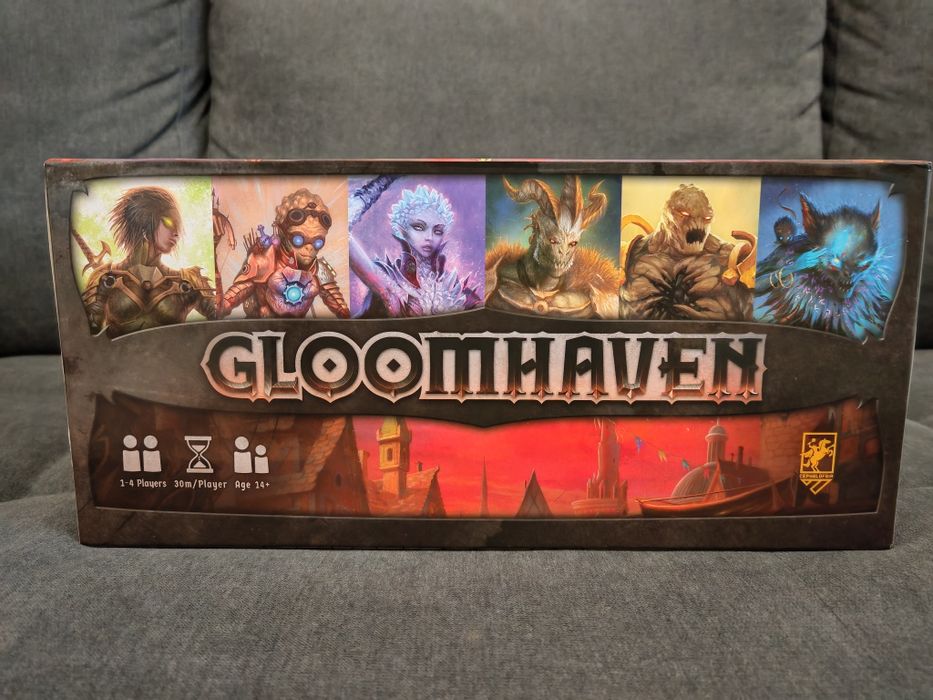 Gloomhaven por abrir