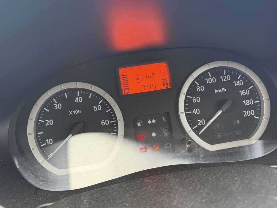 Dacia logan 1.6 benzyna
