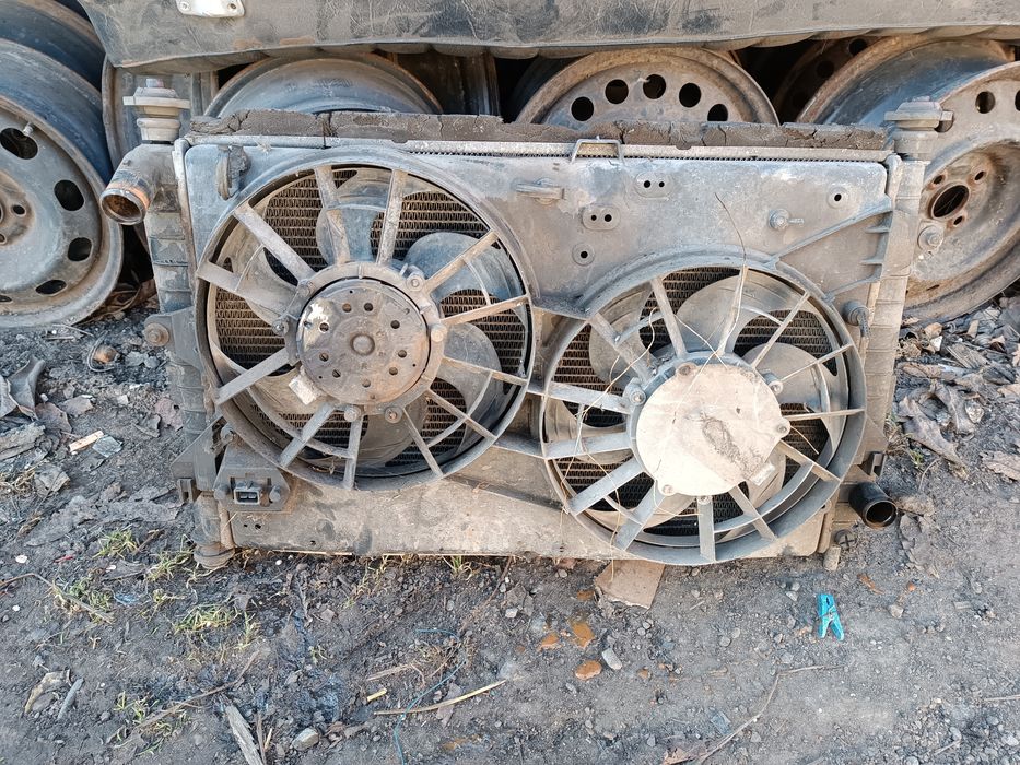 Радіатор охолодження Форд мондео ford mondeo 2