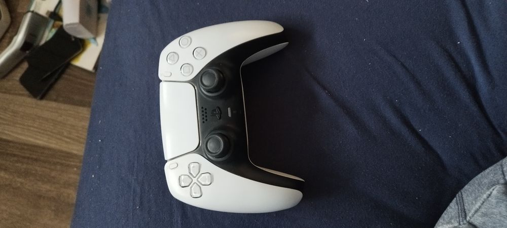 Pad do PlayStation 5 dualsense