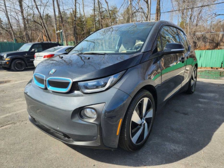 BMW i3      2014