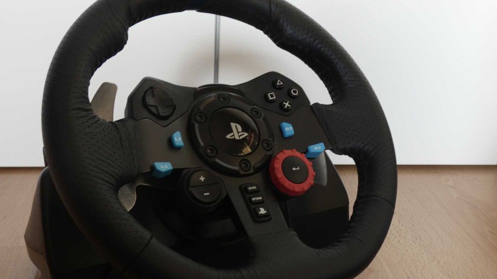 Logitech G29 + Pedais