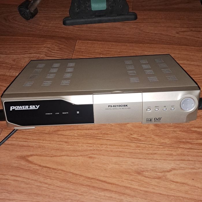 Супутниковий ресивер моделі PS-8210CISK.