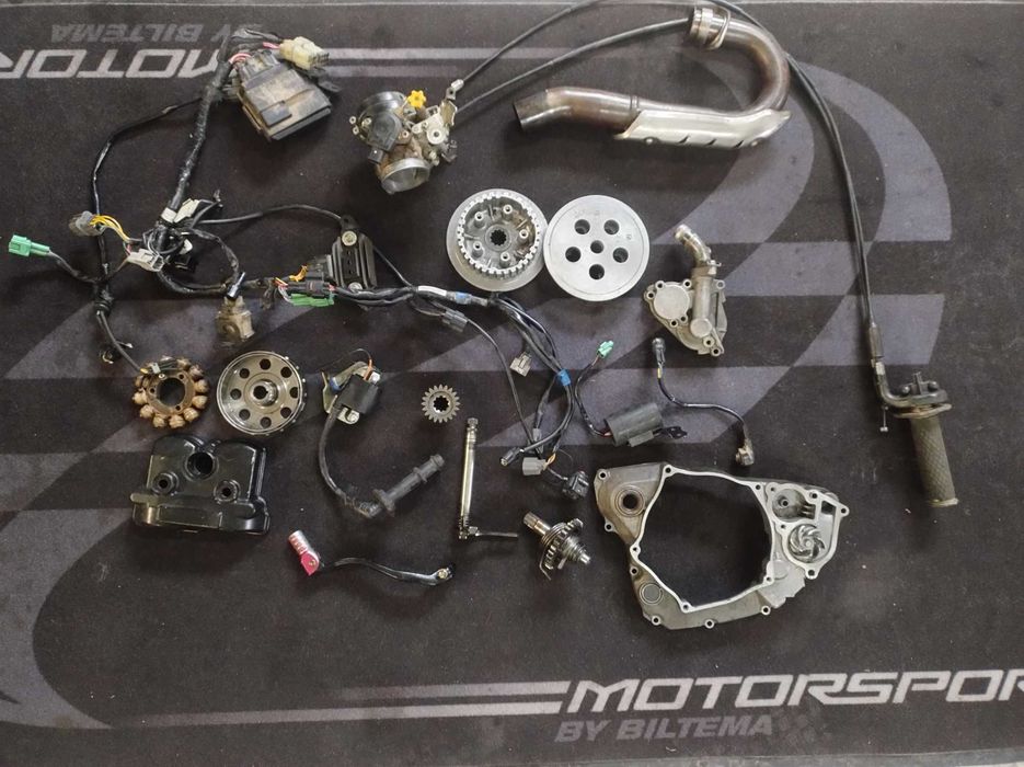 Kawasaki kxf 250 rok 11 części silnikowe elektronika