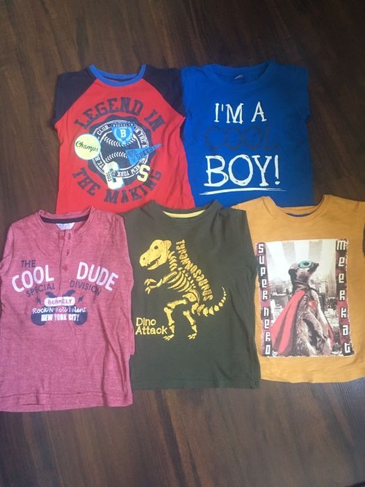 Bluzka, koszulka chłopięca r. 98/104. Cena za całość.