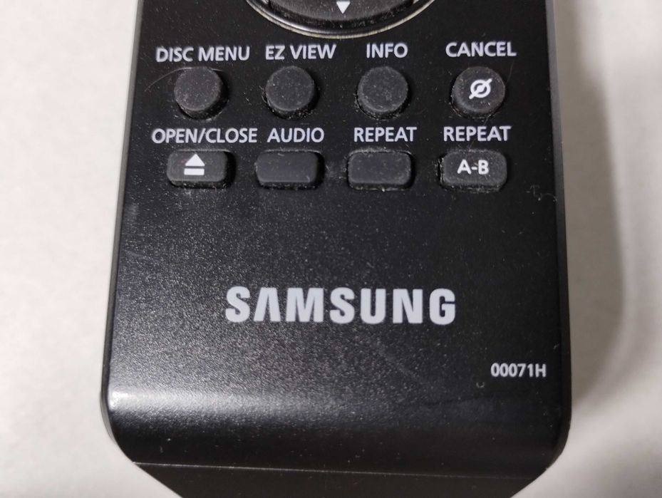 Pilot Samsung,Sharp.