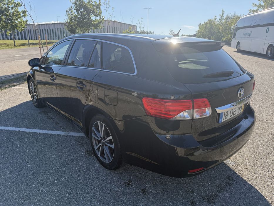 Toyota Avenis 2.0 D4D