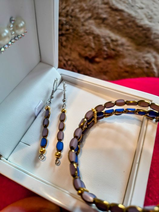 Nowy komplet biżuterii