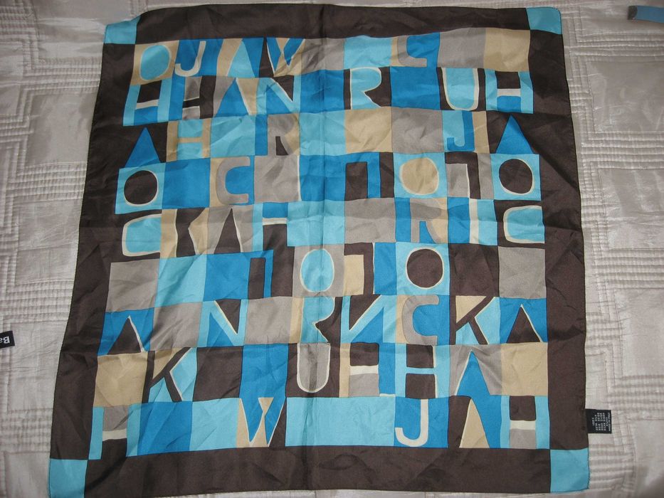 Jedwabna chustka tanio