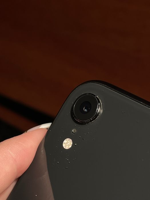 Iphone XR 64 gb 81% батарея