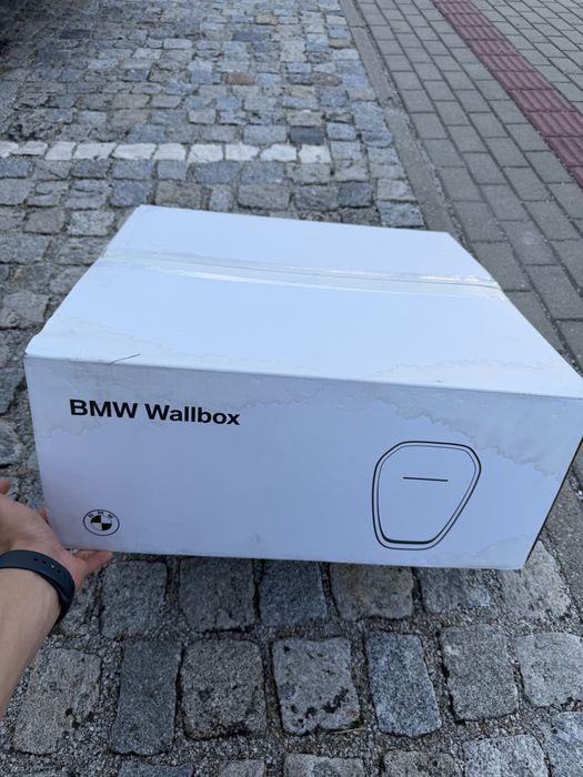 Wallbox BMW lacrado