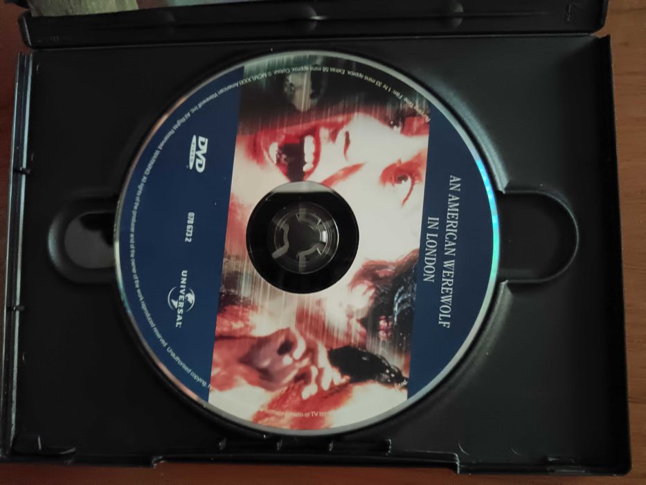 filme dvd original - um lobisomem americano em londres