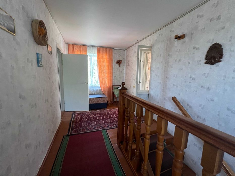 Продаж двоповерхового цегляного будинку, с.Хмельовик Є ВІДЕООГЛЯД