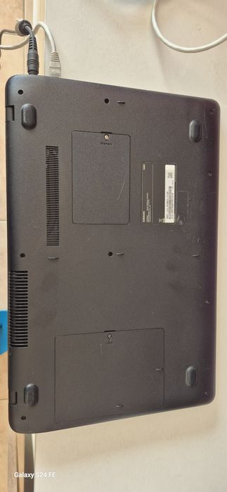Vendo notebook Samsung especificações estão nas fotos