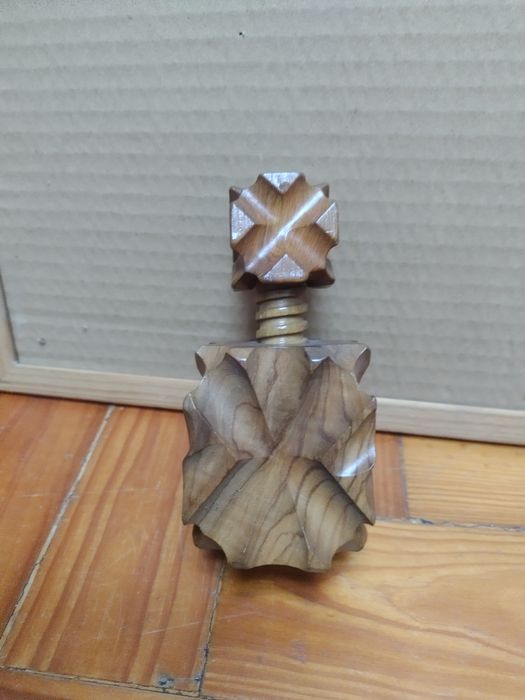 "Decorativo" Cubed Nutcracker Quebra Nozes