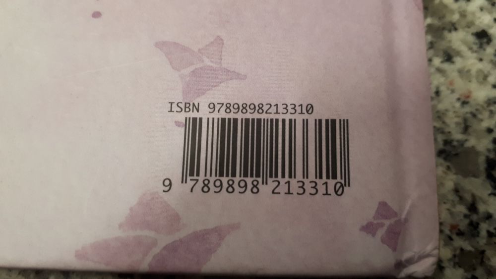 Livro a rainha da misericórdia assinado pelo escritor