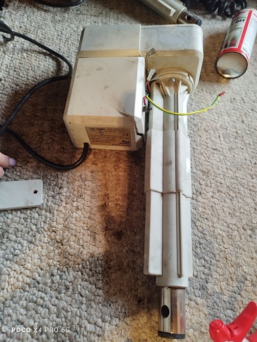 Siłownik liniowy DEWERT DYMAT 6000N (600kg) | 230V | Na części / DIYSi