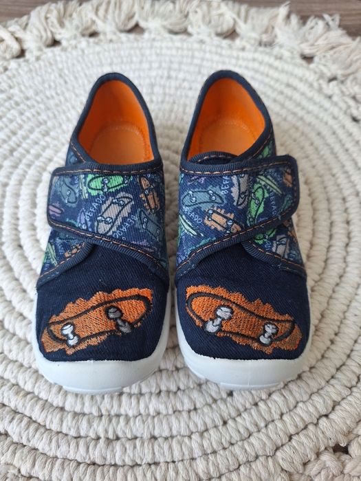 Papcie Kapcie Trampki Buty Chłopiec Befado 25