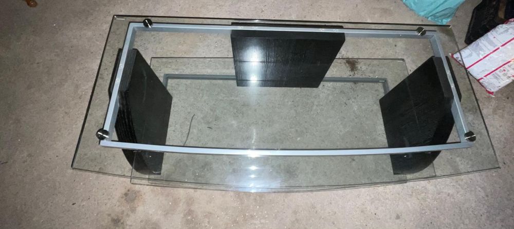 Mesa de sala em vidro