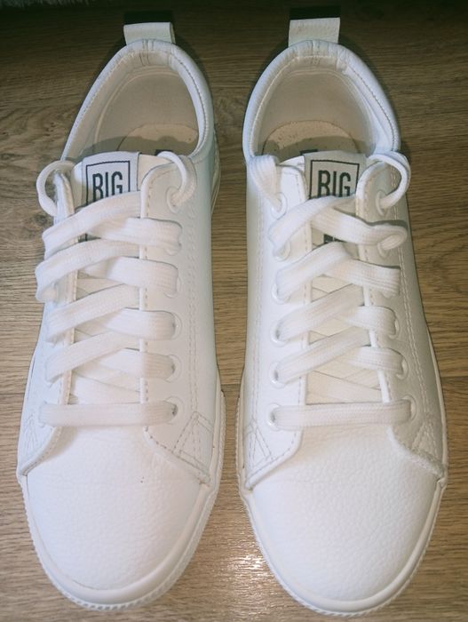 buty białe big star