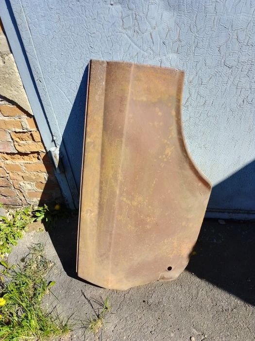 Кузовні деталі до москвичів